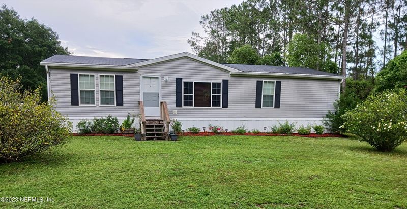 2411 Gardenia Ave, Middleburg, FL 32068