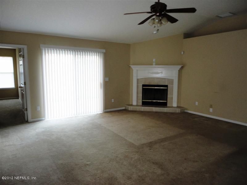 2412 Royal Pointe, Green Cove Springs, FL 32043
