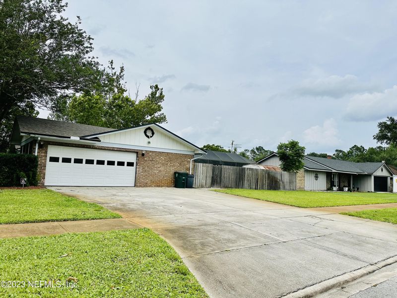 2419 Peg Leg Rd, Jacksonville, FL 32224