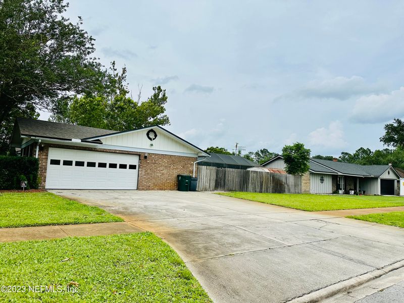 2419 Peg Leg Rd, Jacksonville, FL 32224