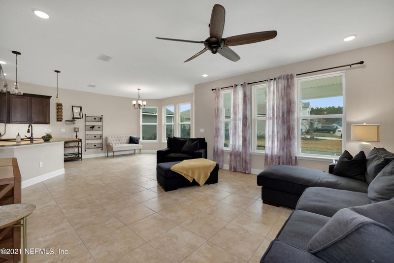 242 Mosaic Park Ave, St Augustine, FL 32092