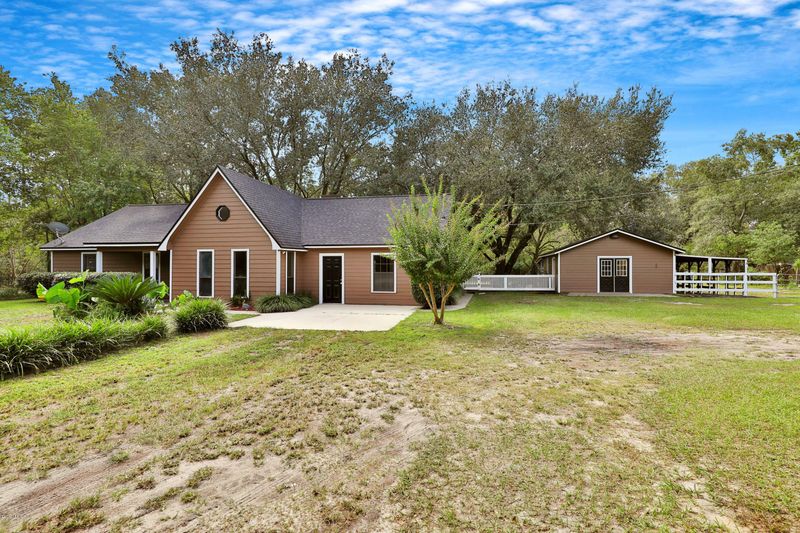 2420 Oleander Ave, Middleburg, FL 32068