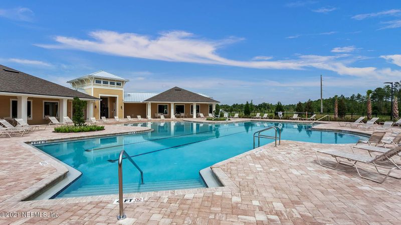 2422 Oak Stream Dr, Green Cove Springs, FL 32043