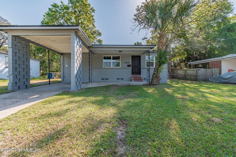 2423 Misty Dr, Jacksonville, FL 32211