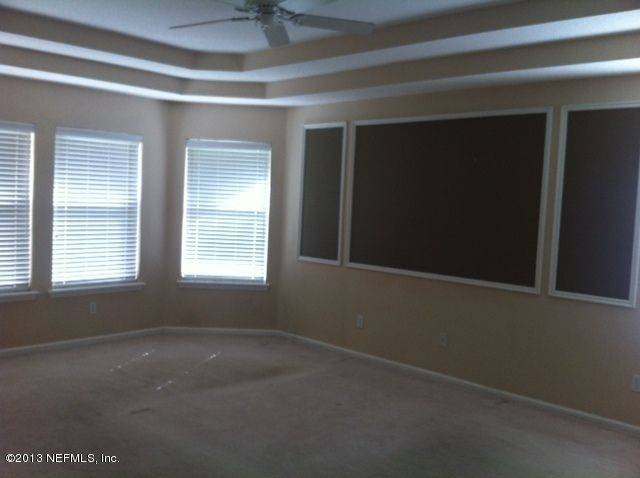 2427 Misty Water Dr E, Jacksonville, FL 32246