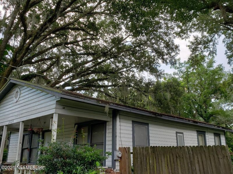2429 Parental Home Rd, Jacksonville, FL 32216