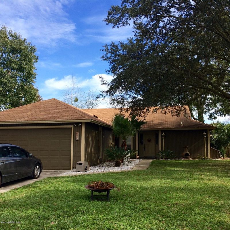 2429 Summer Tree Rd E, Jacksonville, FL 32246