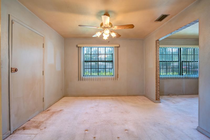2430 Provost Rd E, Jacksonville, FL 32216