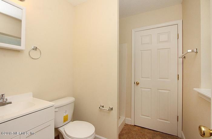 2432 Firestone Rd, Jacksonville, FL 32210