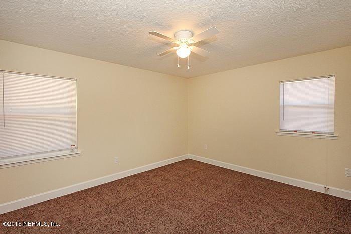 2432 Firestone Rd, Jacksonville, FL 32210