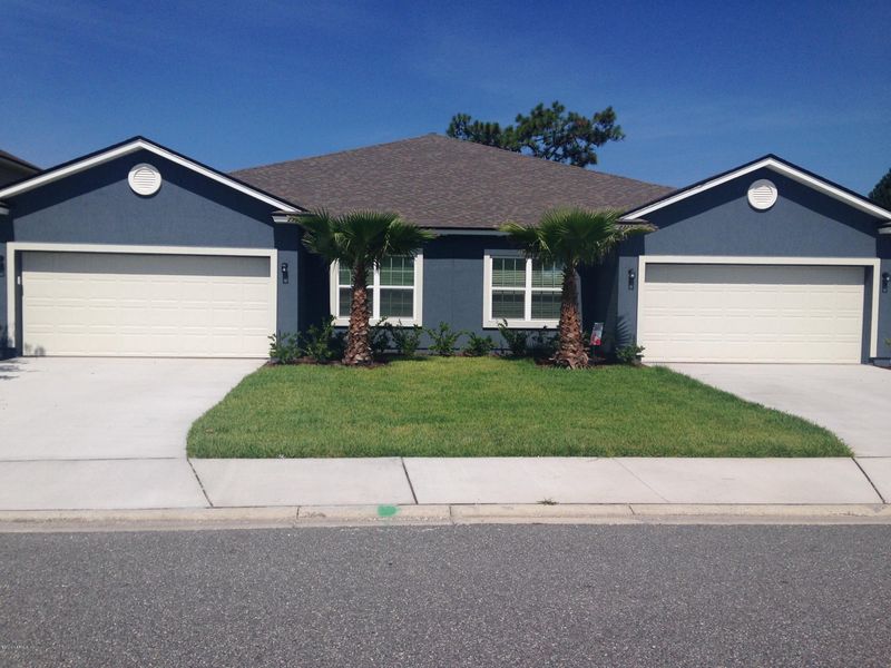 2433 Caney Oaks Dr E #97-B, Jacksonville, FL 32218