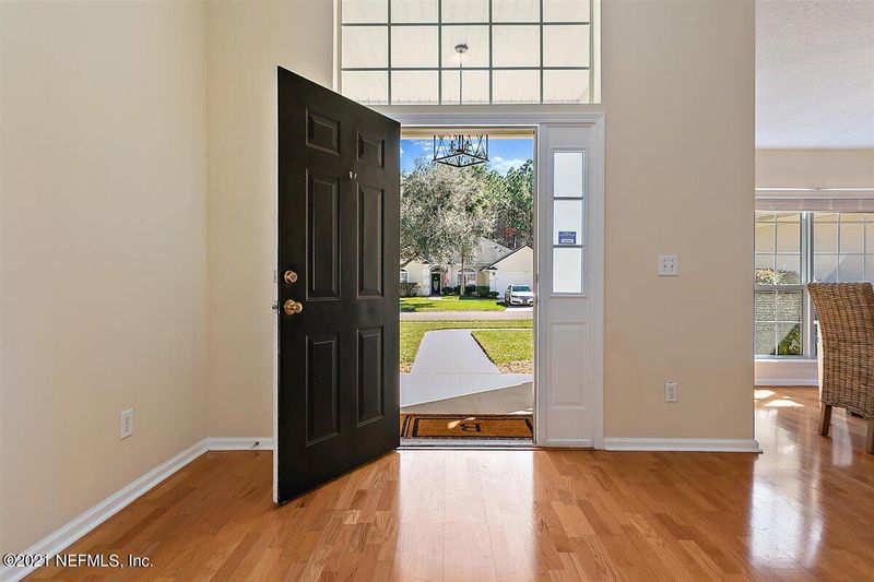 2434 Misty Water Dr E, Jacksonville, FL 32246