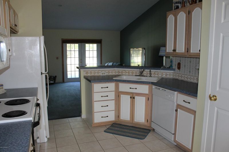 2436 Egrets Glade Dr, Jacksonville, FL 32224