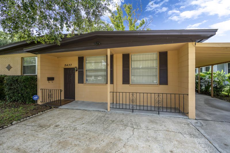 2437 Provost Rd E, Jacksonville, FL 32216