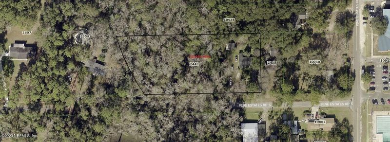 2443 Pine Estates Rd S, Jacksonville, FL 32218