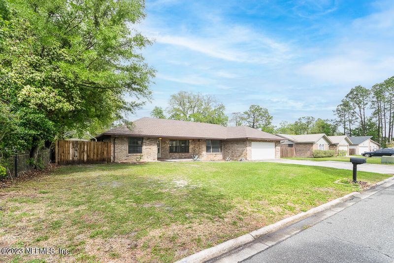 2444 Ridgecrest Ave, Orange Park, FL 32065