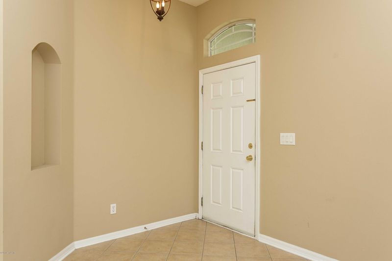2444 Winchester Ln, St Augustine, FL 32092