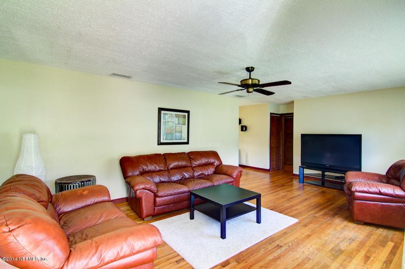 2446 Hirsch Ave, Jacksonville, FL 32216