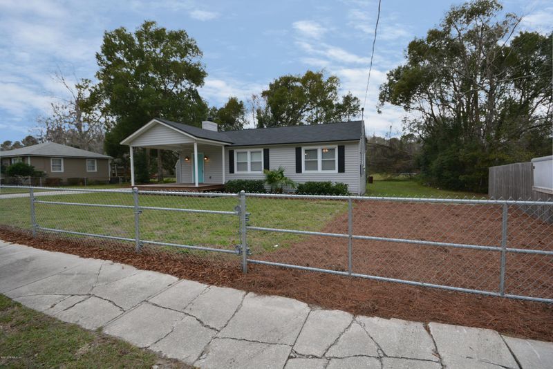 2448 Forest Blvd, Jacksonville, FL 32246