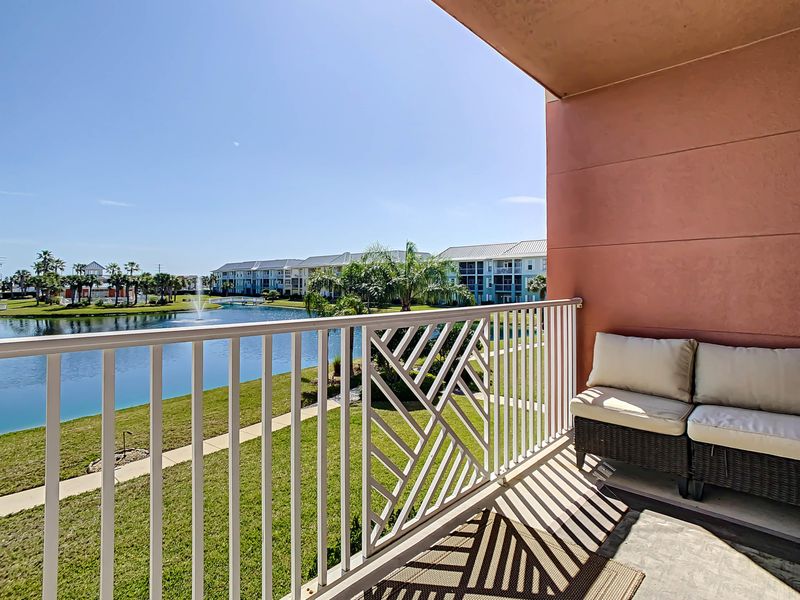245 Atlantis Cir #204, St Augustine Beach, FL 32080