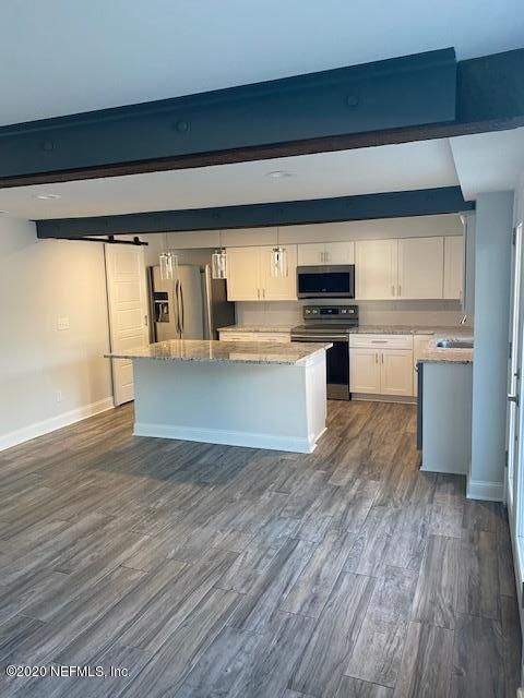 245 Myra St, Neptune Beach, FL 32266