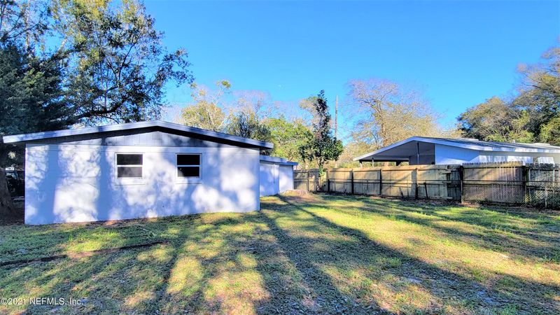 2450 Mc Carty Dr, Jacksonville, FL 32210