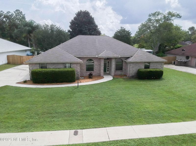 2457 Larchwood St, Orange Park, FL 32065