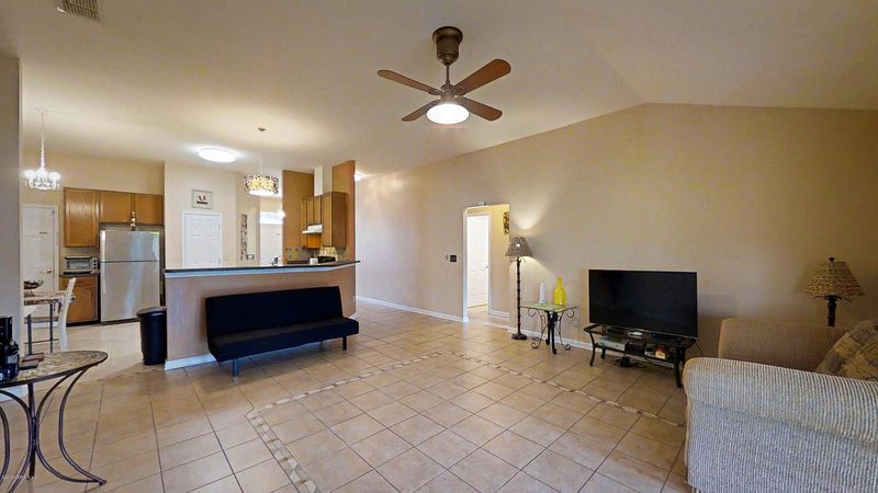 2458 Bentshire Dr, Jacksonville, FL 32246