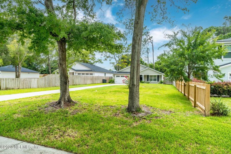 2464 Tebassa Rd, Jacksonville, FL 32216