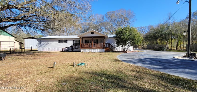 24645 Us 301, Lawtey, FL 32058