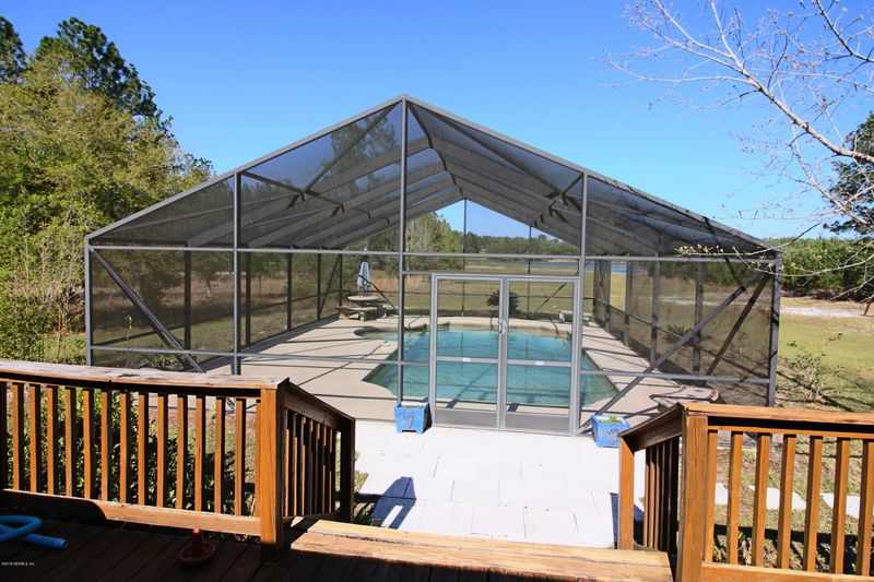 247 Ashley Lake Dr, Melrose, FL 32666