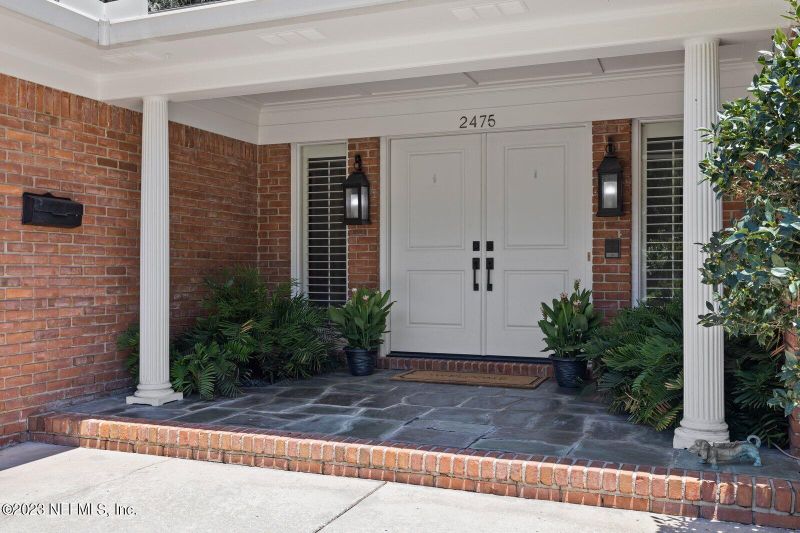 2475 Segovia Ave, Jacksonville, FL 32217