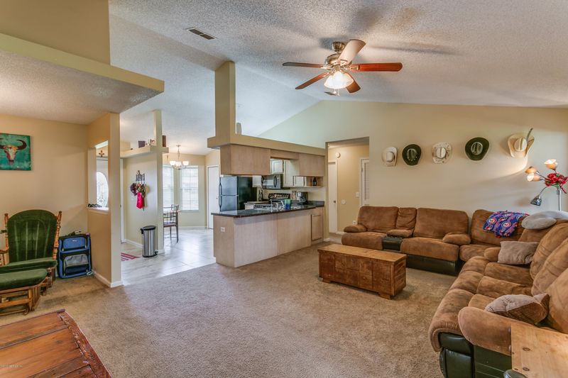 2479 Ambrosia Dr, Middleburg, FL 32068