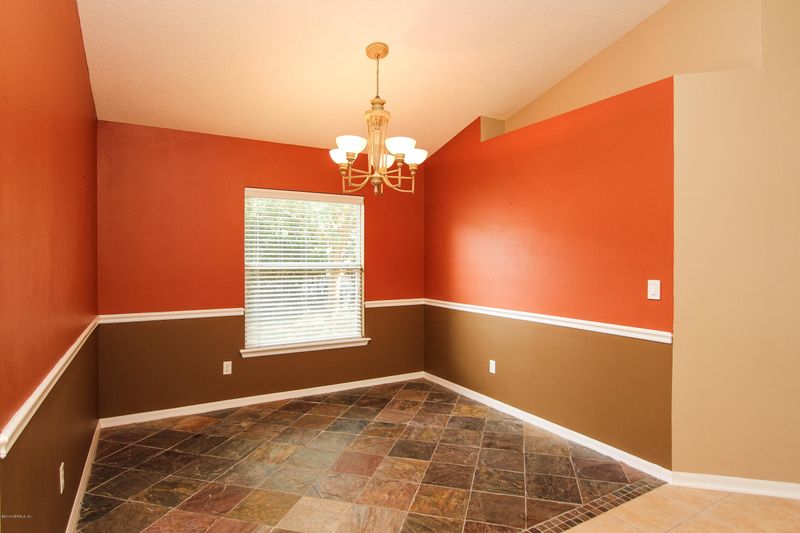 2487 Winchester Ln, St Augustine, FL 32092