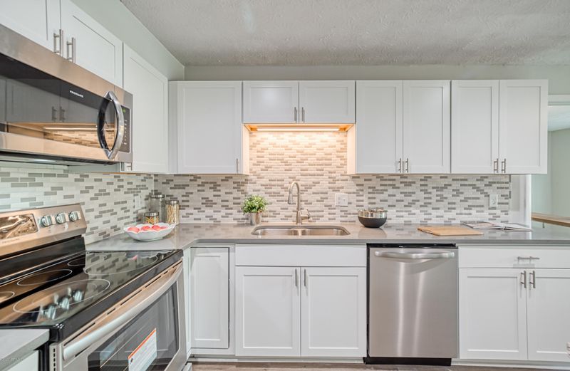 2494 Ginny Ct, Orange Park, FL 32065