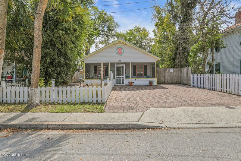 25 Bernard St, St Augustine, FL 32084