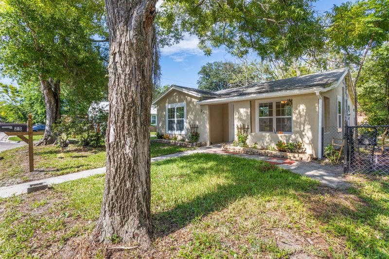 25 Nesmith Ave, St Augustine, FL 32084
