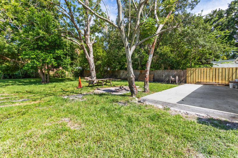 25 Nesmith Ave, St Augustine, FL 32084