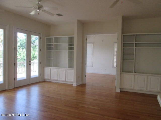 25 Oak Point Dr, Fernandina Beach, FL 32034