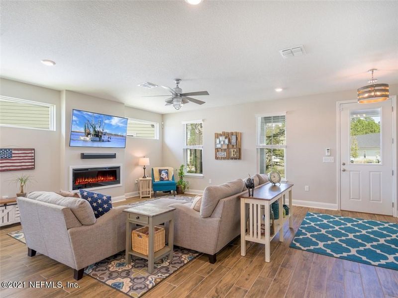250 Morning Ray Way, Yulee, FL 32097