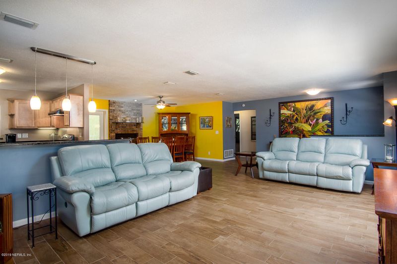 2500 Oakdale Dr N, Orange Park, FL 32073