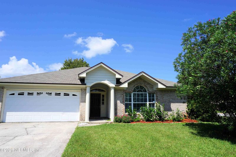 2502 Twin Springs Dr S, Jacksonville, FL 32246