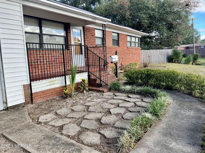 2503 Caladium Rd, Jacksonville, FL 32211