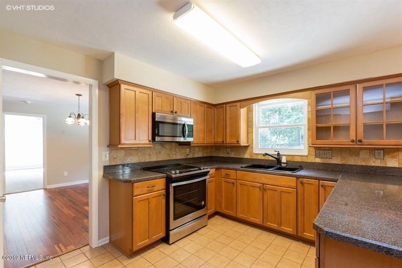 2508 Shalimar Ln, Orange Park, FL 32073