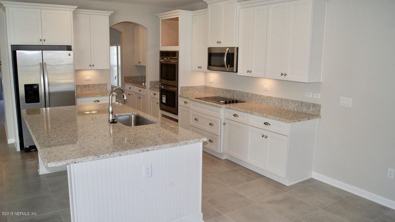 251 Red Cedar Dr, St Johns, FL 32259