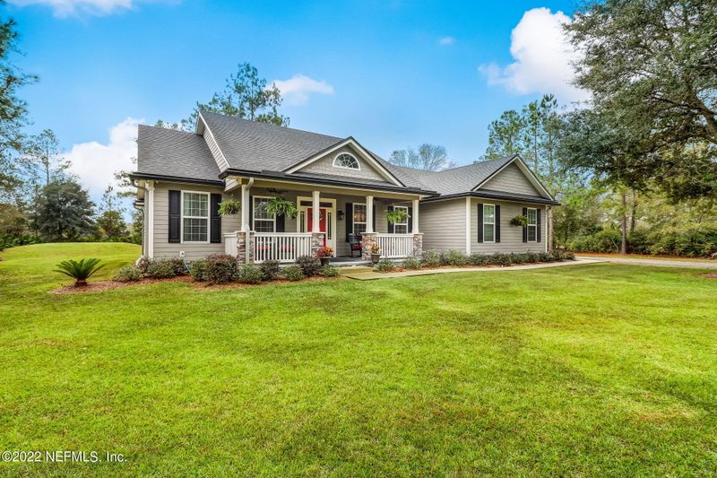 25112 Birdsong Ln, Callahan, FL 32011
