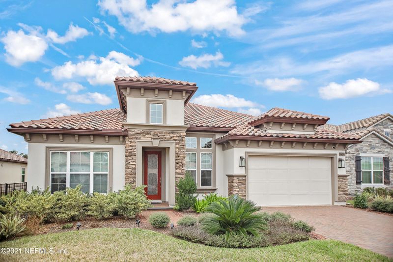 2512 Caprera Cir, Jacksonville, FL 32246