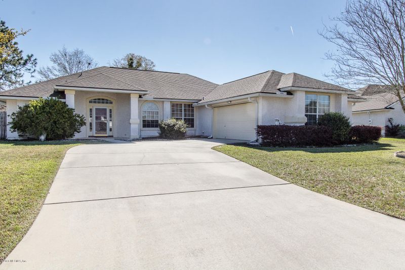 2513 Shady Woods Dr, Middleburg, FL 32068