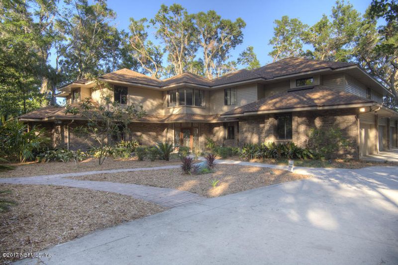 2517 Holly Point Rd E, Orange Park, FL 32073