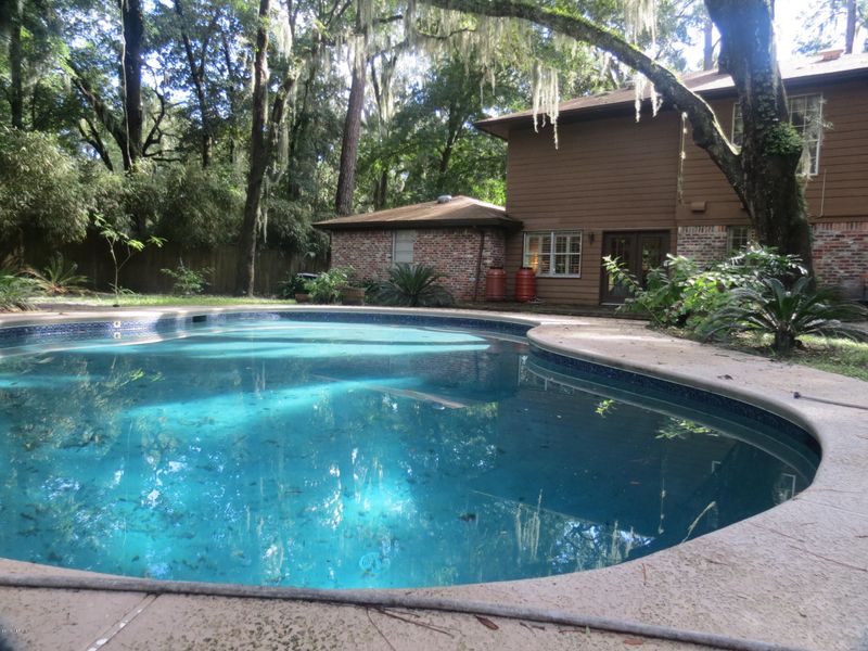 2518 Red Fox Rd, Orange Park, FL 32073